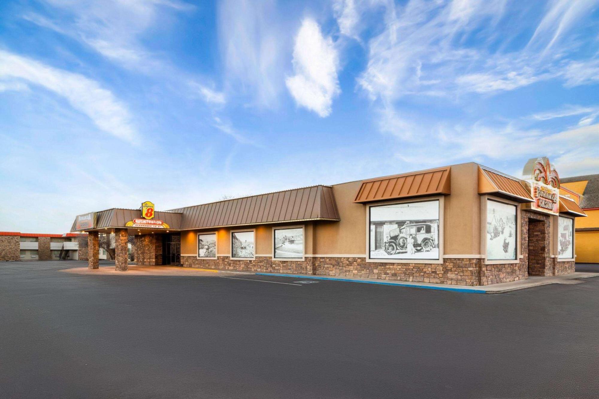 Hotel Super 8 By Wyndham
